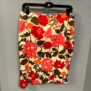 Ann Taylor A-Line floral skirt size 10
